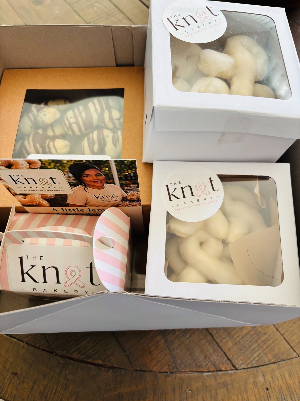 A selection of Knot Boxes ready to share