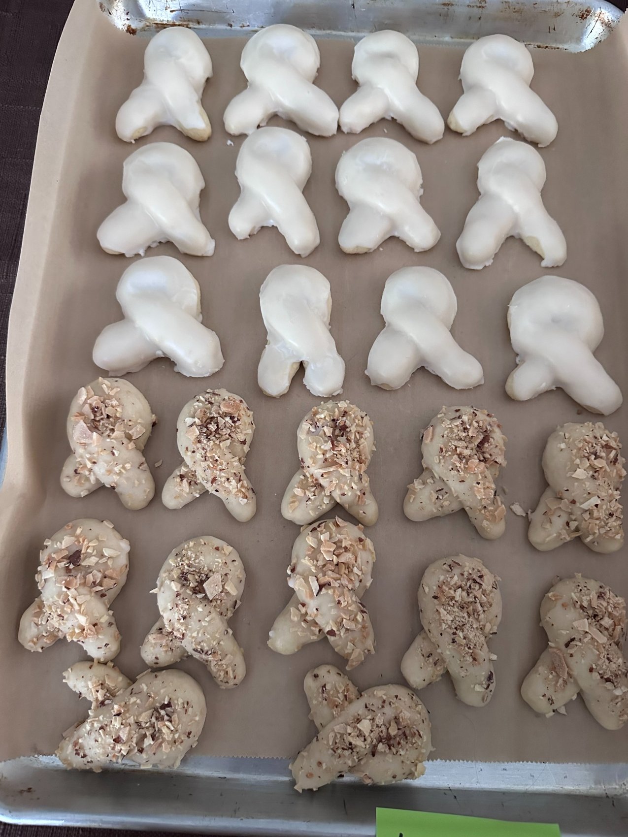 Freshly baked Knots arranged on a tray