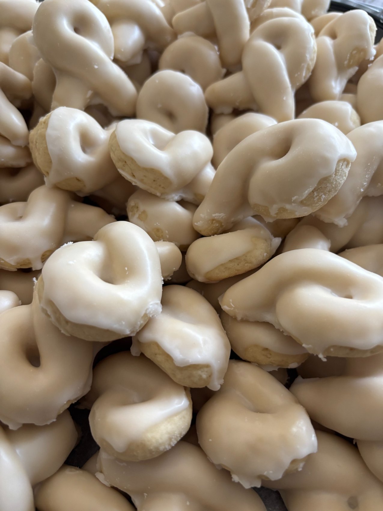 A close look at handmade glazed Knots